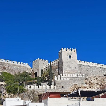 Casita La Paloma Bonita Del Pescador Hasta 5 Personas En El Casco Antiguo La Medina Centro Almeria Bajo Alcazaba Terraza Buena Vista Parking Privado Y Sabanas En Opcion מראה חיצוני תמונה